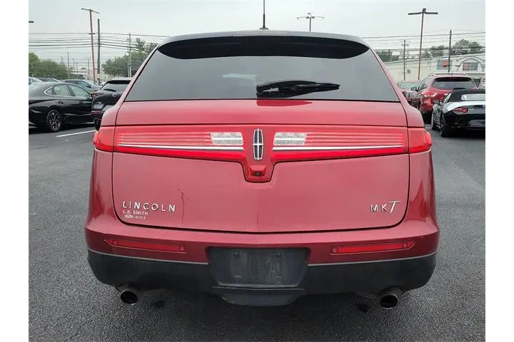 $19990 : Lincoln MKT 2018 AWD Reserve image 5