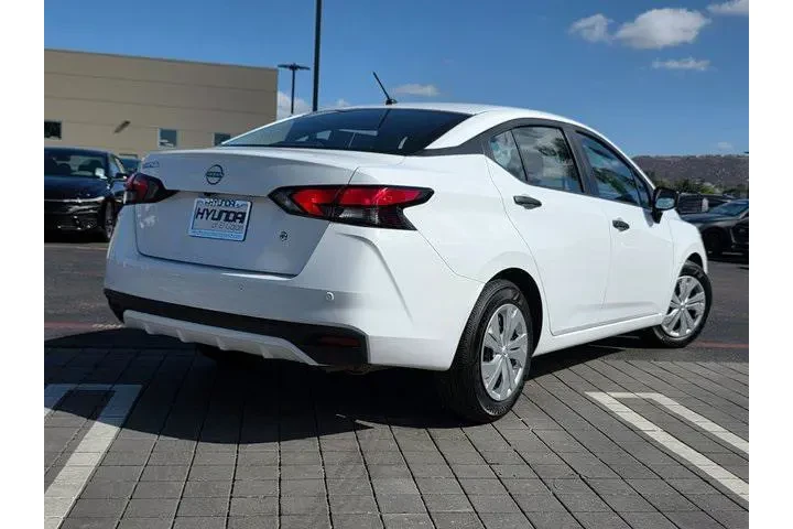 $17360 : Nissan Versa 2025 S 4dr Seda image 7