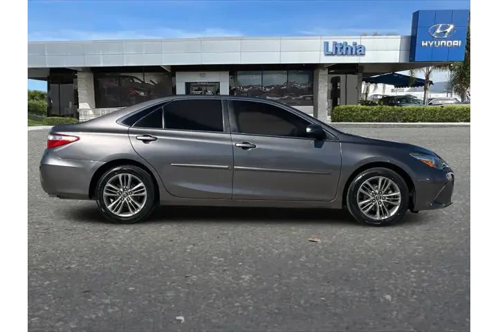 $15999 : Toyota Camry 2016 SE 4dr Sed image 9