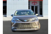 $39488 : Toyota Sienna 2024 XLE 8-Pas thumbnail