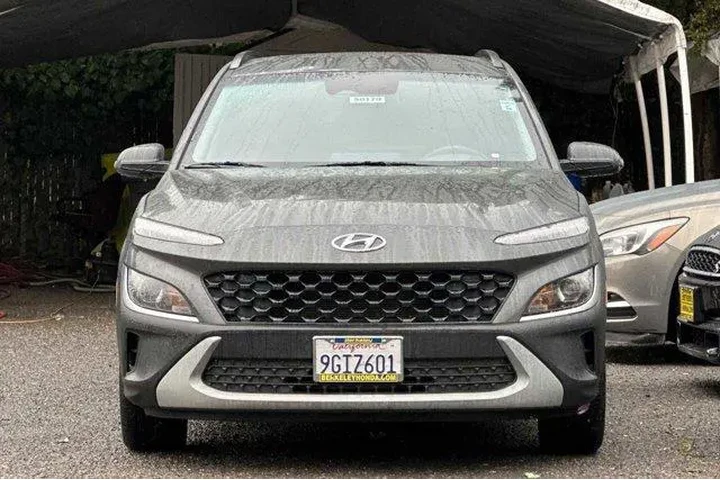 $14881 : Hyundai KONA 2023 AWD SEL 4d image 7