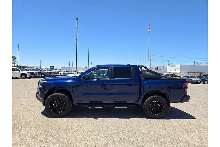 $29995 : Nissan Frontier 2022 4x4 SV image 3