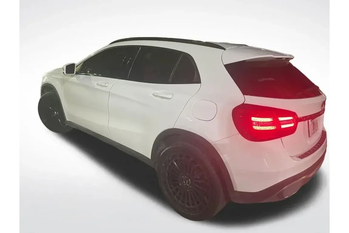 $18917 : Mercedes-Benz GLA 2020 GLA 2 image 3