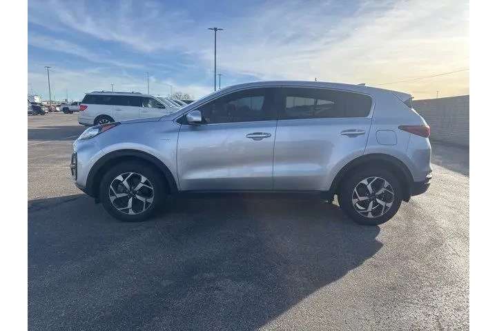 $16982 : Kia Sportage 2020 AWD LX 4dr image 4