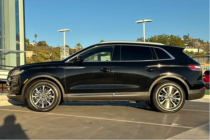 $38900 : Lincoln Nautilus 2023 Reserv image 6