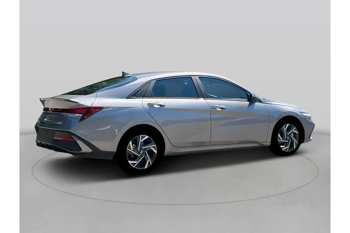 $18420 : Hyundai ELANTRA 2025 SEL Spo image 8