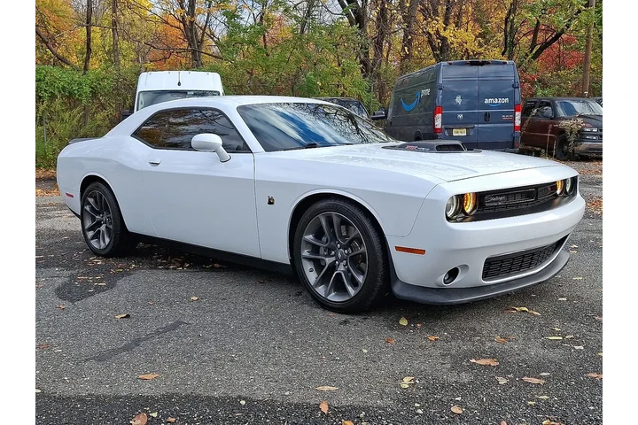 $39997 : Dodge Challenger 2022 R/T Sc image 7