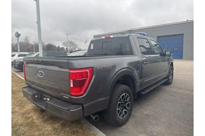 $39909 : Ford F-150 2023 4x4 XL 4dr S image 8