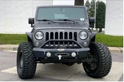 $23985 : Jeep Wrangler Unlimited 2016 thumbnail
