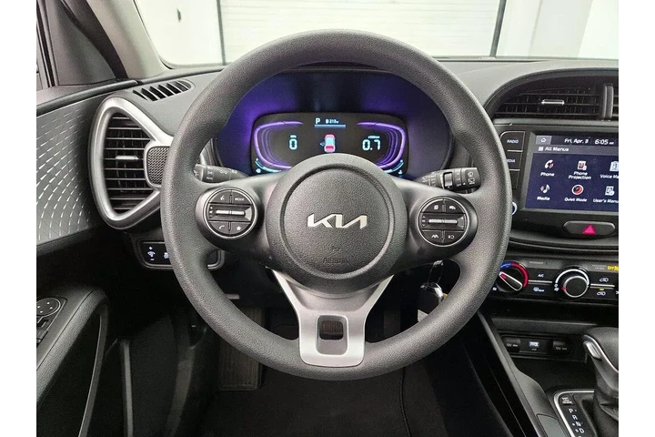 $19998 : Kia Soul 2025 LX 4dr Crossov image 10