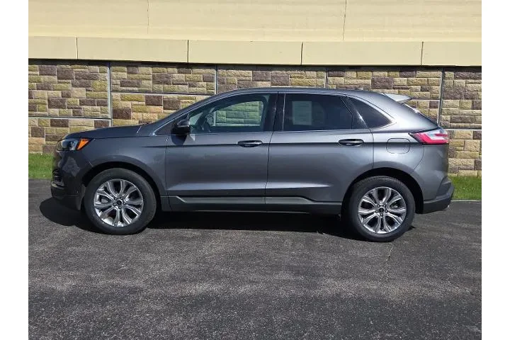 $26235 : Ford Edge 2024 AWD Titanium image 7
