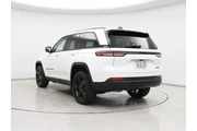 $32998 : Jeep Grand Cherokee 2023 4x2 thumbnail