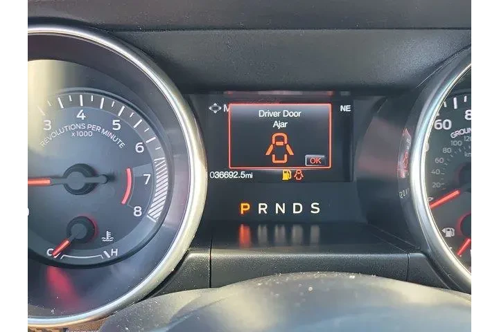 $21000 : Ford Mustang 2019 EcoBoost 2 image 6