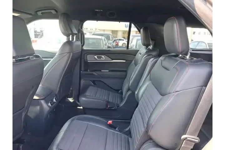 $38990 : Ford Explorer 2025 ST-Line 4 image 6