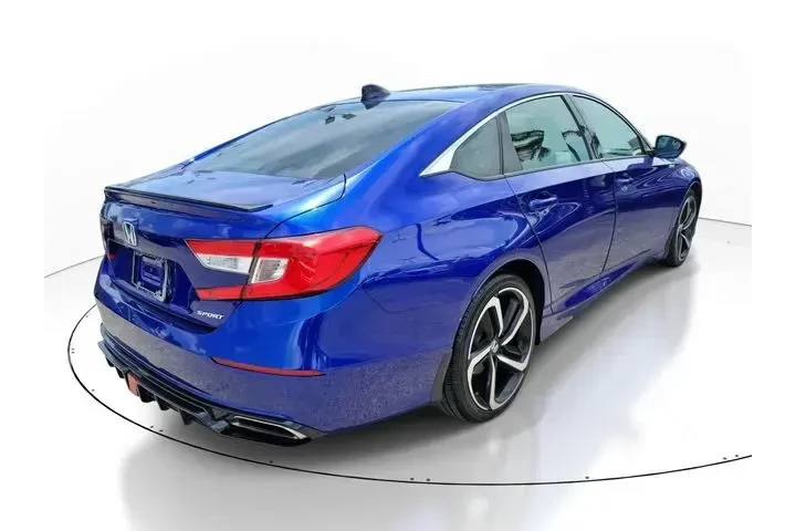 $23487 : Honda Accord 2022 Sport 4dr image 2