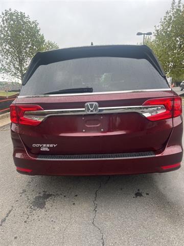 $19600 : PRE-OWNED 2018 HONDA ODYSSEY image 8