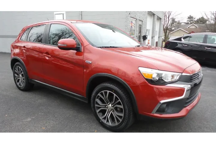 $10900 : 2016 Outlander Sport ES image 3