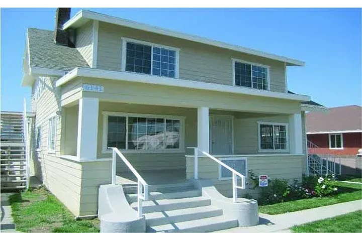 $1695 : Beautiful Single Family Home image 1