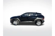 $21827 : Hyundai KONA 2024 AWD SE 4dr thumbnail