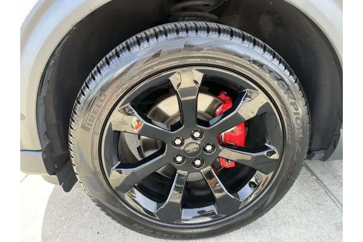 $39990 : Ford Explorer 2022 AWD ST 4d image 10