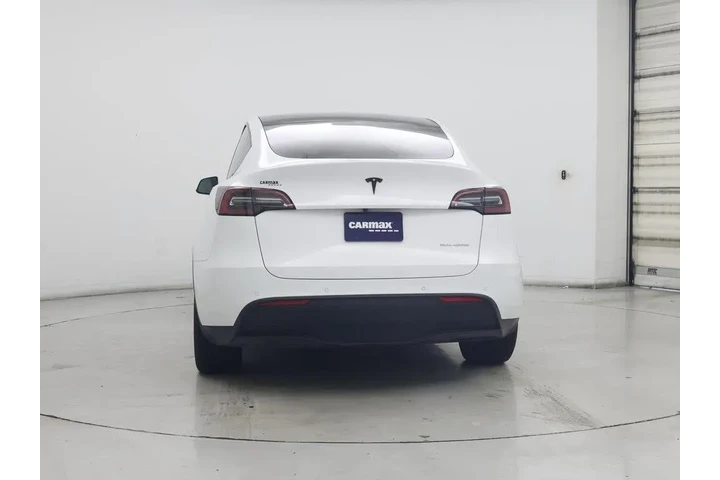 $31998 : Tesla Model Y 2021 AWD Long image 6