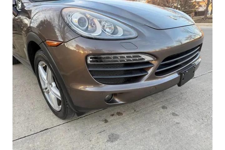$11997 : 2011 Cayenne S image 10