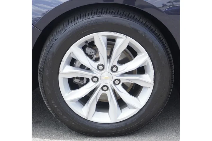 $18984 : 2023 Malibu LT image 10