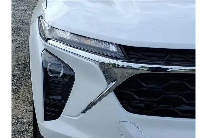 $19650 : Chevrolet Trax 2024 LS 4dr C image 3