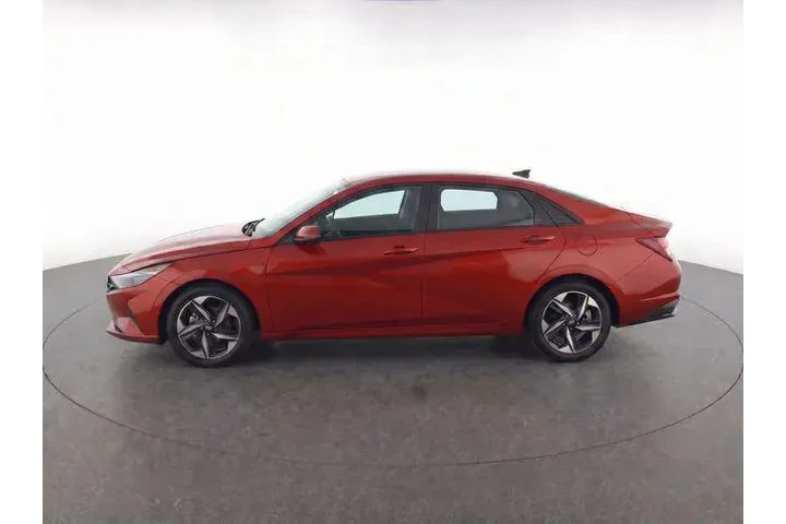 $18360 : Hyundai ELANTRA 2023 SEL 4dr image 6