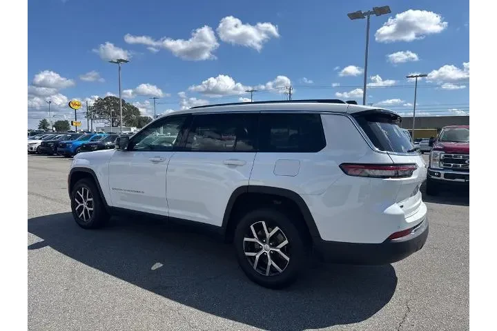 $26991 : Jeep Grand Cherokee L 2023 4 image 5