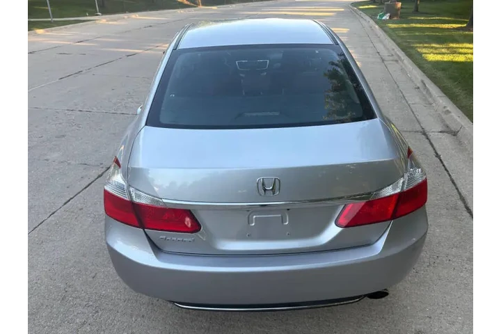 $9997 : 2013 Accord LX image 6