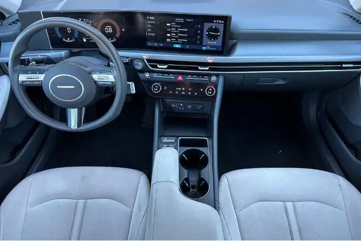 $21564 : Hyundai SONATA 2025 SEL 4dr image 5