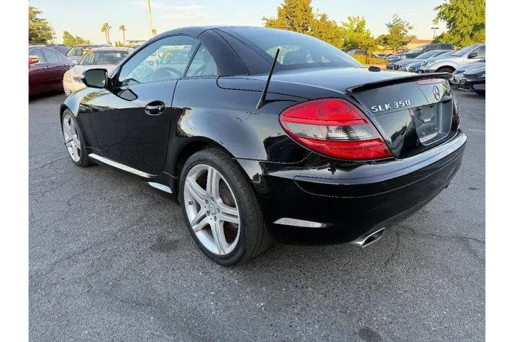 $16304 : Mercedes-Benz SLK 2011 SLK 3 image 5
