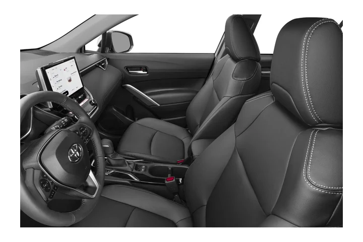 2025 Corolla Cross XLE image 7