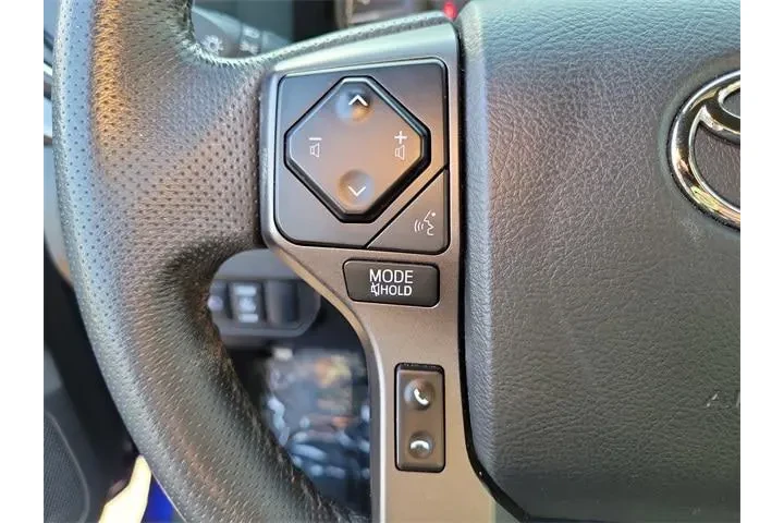 $33691 : Toyota Tacoma 2023 4x2 TRD S image 5