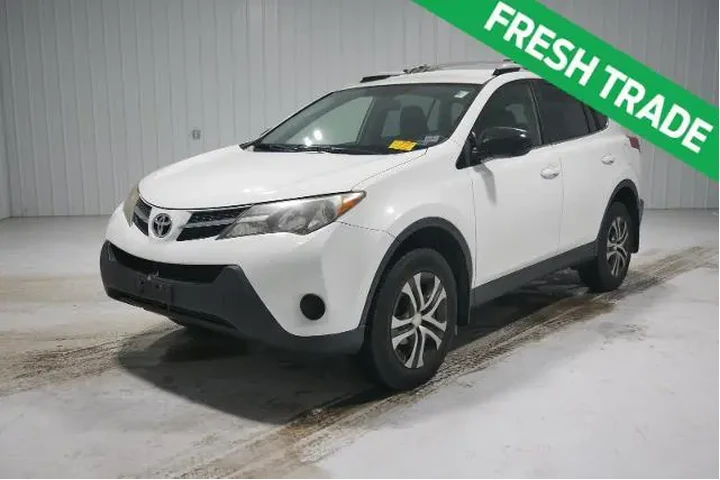 $14500 : Toyota RAV4 2015 AWD LE 4dr image 1