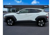 $24998 : Hyundai KONA 2025 AWD SEL 4d thumbnail