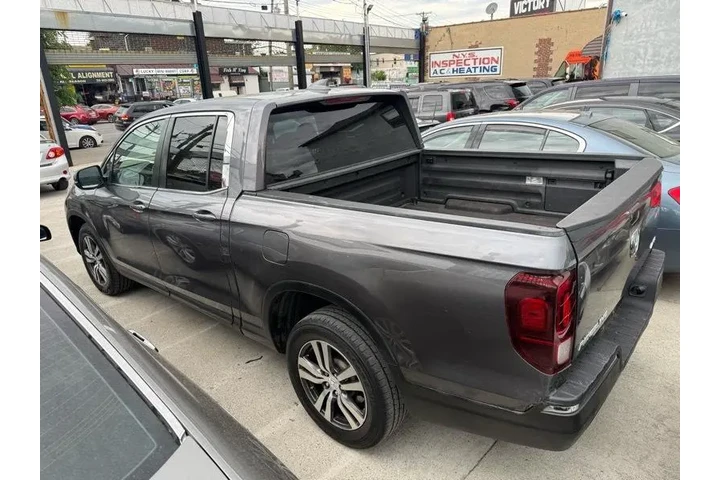 $15995 : 2017 Ridgeline RT-S AWD image 8