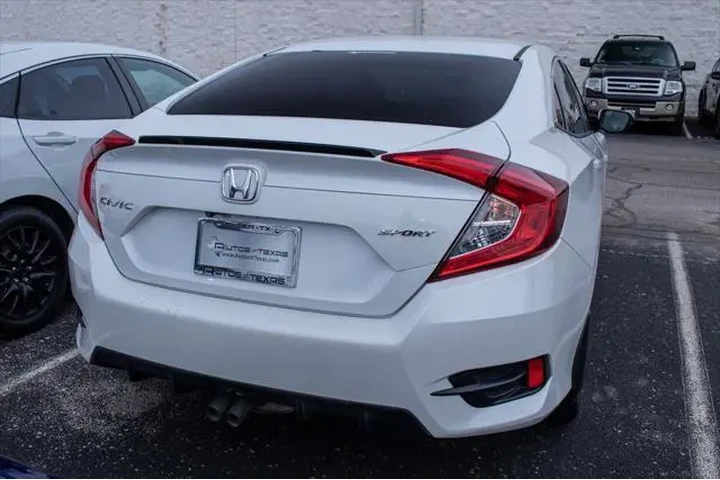 $18500 : Honda Civic 2019 Sport 4dr S image 5