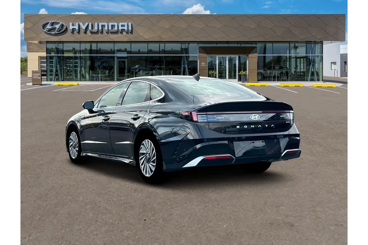 $31230 : Hyundai SONATA Hybrid 2025 L image 5