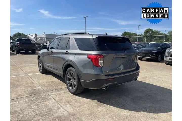 $30859 : Ford Explorer 2023 XLT 4dr S image 3