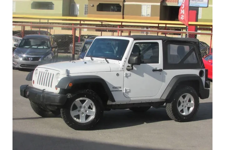 $12995 : 2012 Wrangler Sport image 4