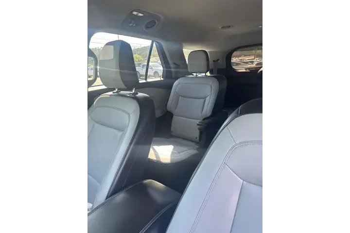 $26000 : Ford Explorer 2021 AWD XLT 4 image 5