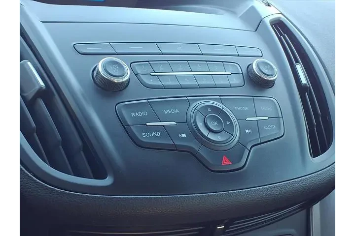 $13888 : Ford Escape 2019 S 4dr SUV image 10