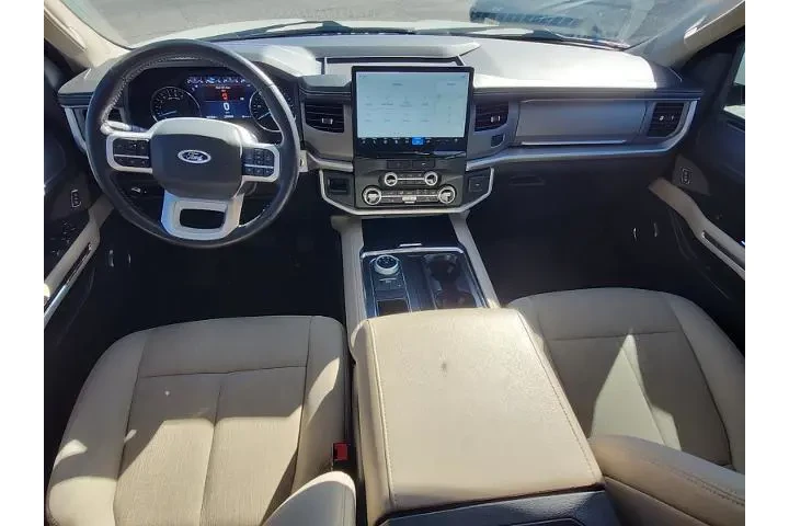 $35998 : Ford Expedition 2022 4x2 XLT image 5