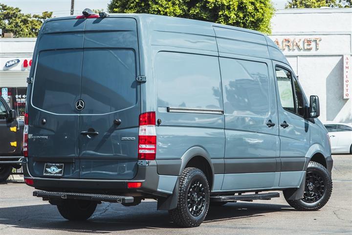 2018 Sprinter Cargo Van 2500 image 4