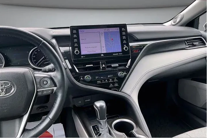 $26000 : Toyota Camry Hybrid 2023 XLE image 9