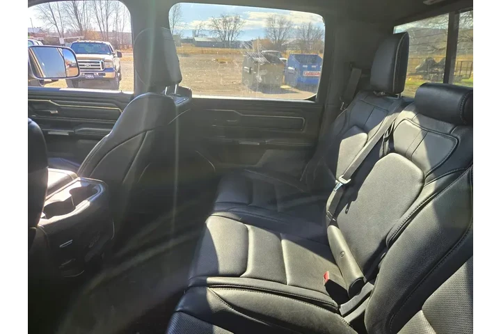 $37470 : Ram 1500 2019 4x4 Limited 4d image 6