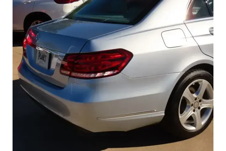 $12911 : Mercedes-Benz E-Class 2016 E image 10