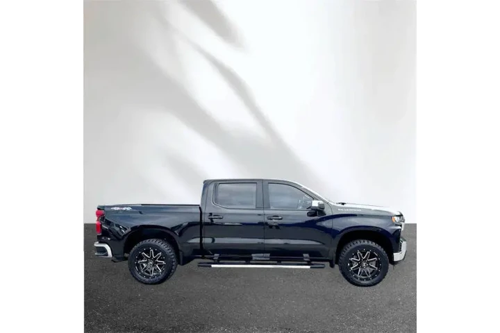 $27990 : 2019 Silverado 1500 LT image 3